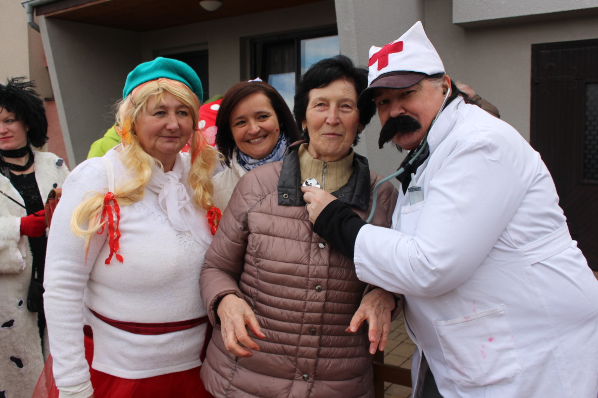 37 tady to bije