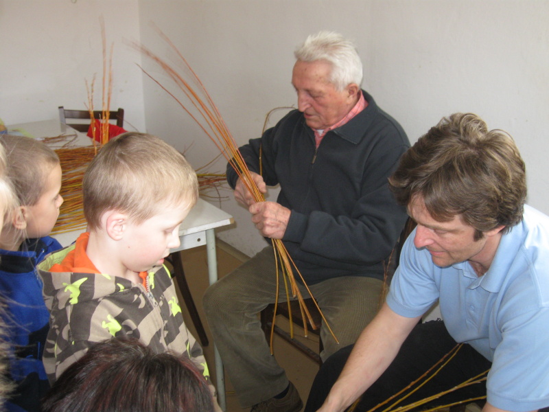 velikonocni dilnicky 2010 011.jpg